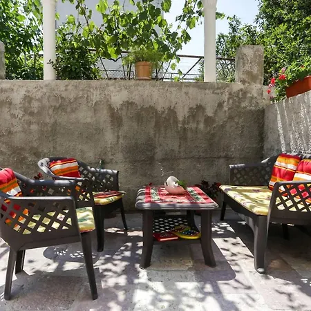Apartment Charming In | 40 M² | Parking Included *