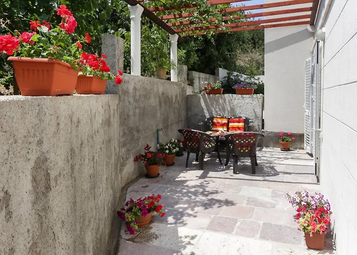 Charming In | 40 M² | Parking Included Appartement Dubrovnik