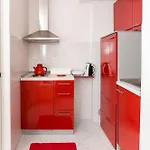 Charming In | 40 M² | Parking Included Διαμέρισμα *