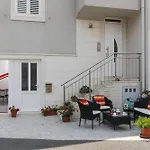 Διαμέρισμα Charming In | 40 M² | Parking Included Ντουμπρόβνικ