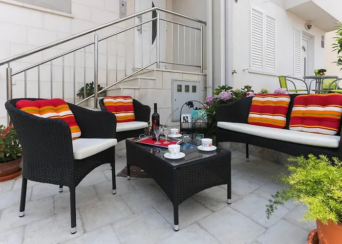 Charming In | 40 M² | Parking Included Apartment Dubrovnik